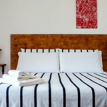 Travel Bed & Breakfast