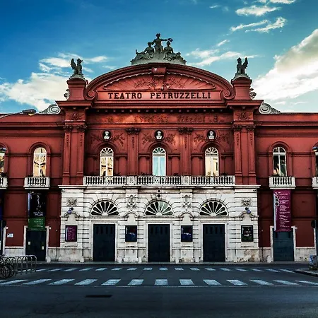 Bed & Breakfast Travel